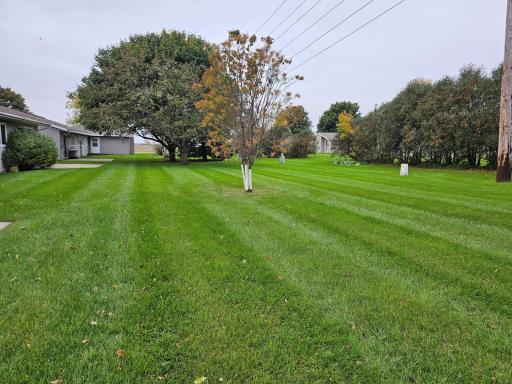 2704 9th Street SW, Willmar, MN 56201