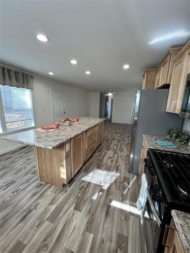 21 Perimeter Drive, Sartell, MN 56377