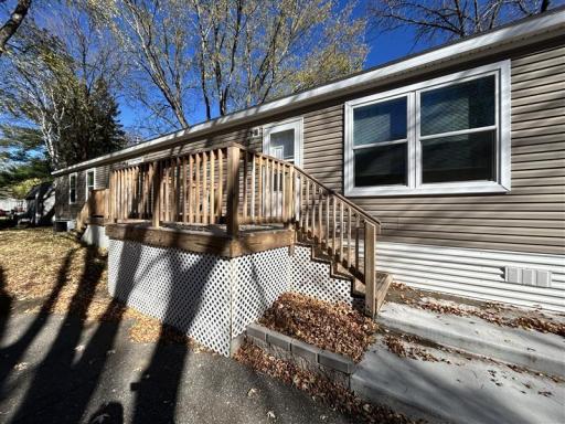 21 Perimeter Drive, Sartell, MN 56377