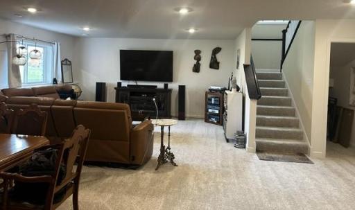 7604 38th Street N, Oakdale, MN 55128