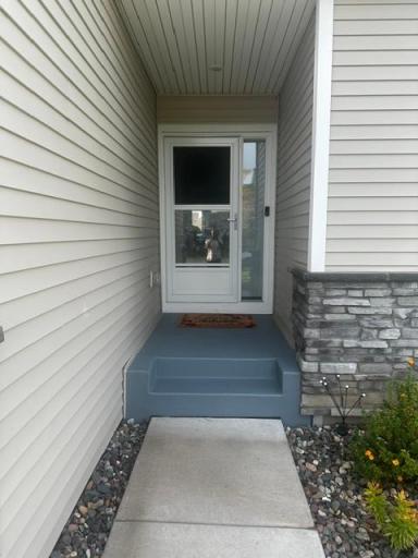 7604 38th Street N, Oakdale, MN 55128