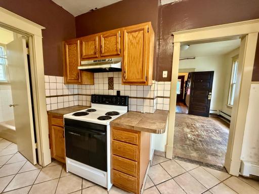 208 5th Street S, Virginia, MN 55792