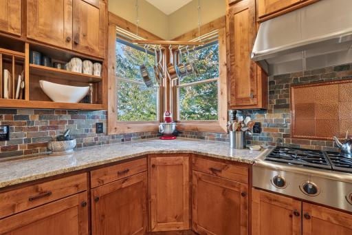 1821 Legacy Drive, Faribault, MN 55021