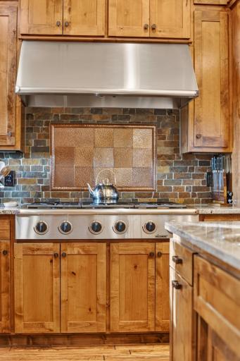 1821 Legacy Drive, Faribault, MN 55021