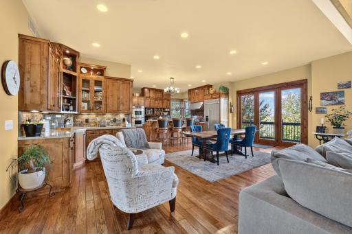 1821 Legacy Drive, Faribault, MN 55021