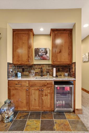 1821 Legacy Drive, Faribault, MN 55021