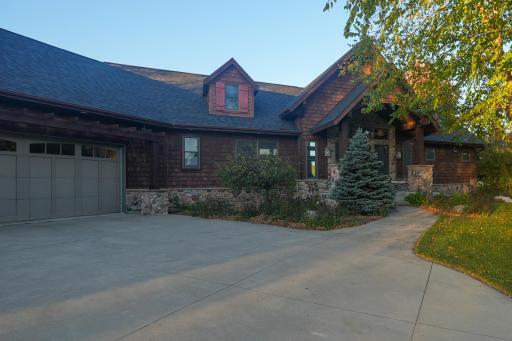 1821 Legacy Drive, Faribault, MN 55021