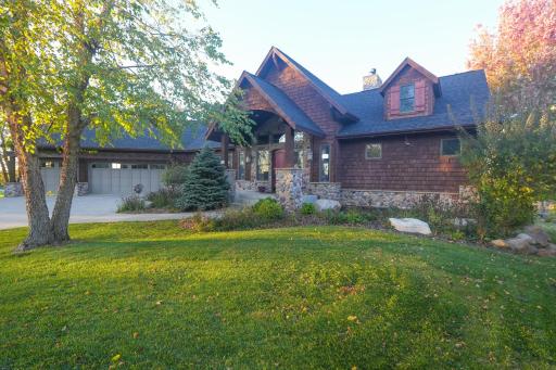 1821 Legacy Drive, Faribault, MN 55021
