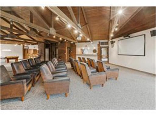 7200 York Avenue S, 101, Edina, MN 55435