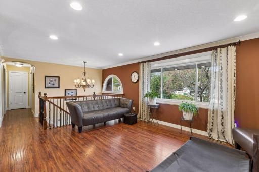 12313 Michelle Circle, Burnsville, MN 55337