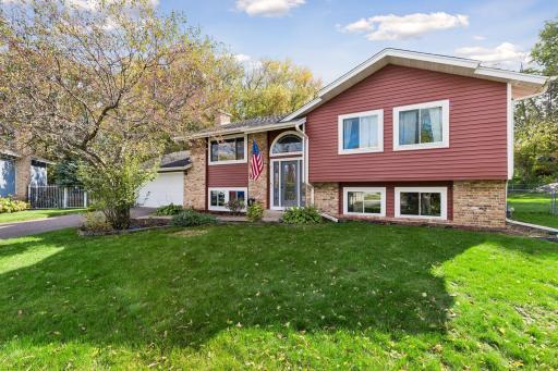12313 Michelle Circle, Burnsville, MN 55337