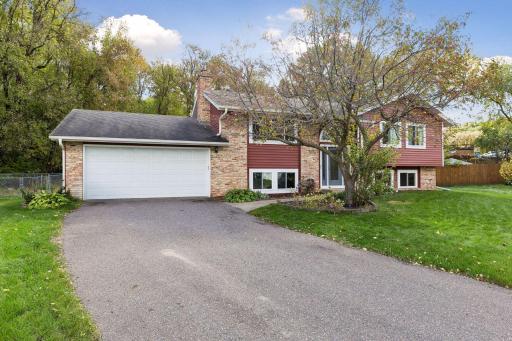 12313 Michelle Circle, Burnsville, MN 55337