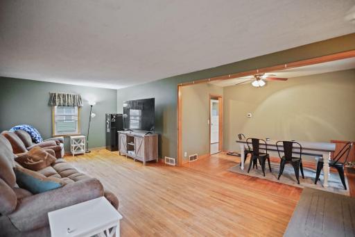 1103 6th Street NW, Faribault, MN 55021