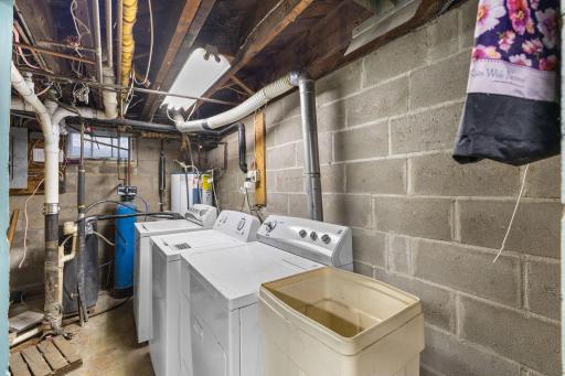 718 Polk Street, Anoka, MN 55303