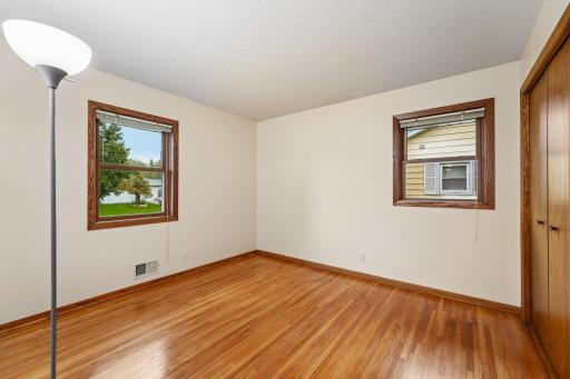 27-web-or-mls-Whitewater Trl-S1610-027.jpg