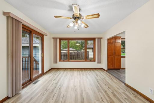 21-web-or-mls-Whitewater Trl-S1610-021.jpg