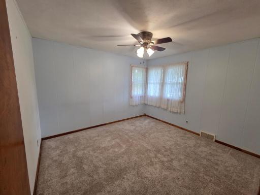 805 E Pine Street, Rushford, MN 55971