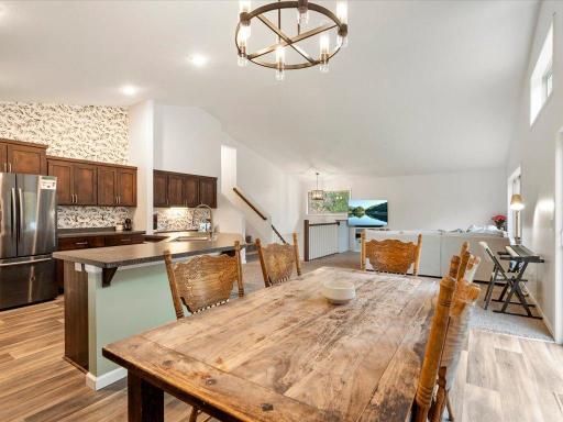 Love to host? Enough space for an even bigger table, you won't run out of space!