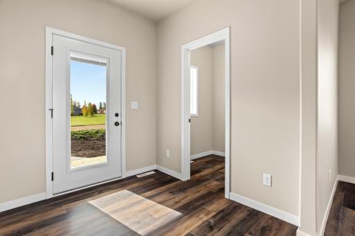 203 Laverne Lane, Colfax, ND 58018