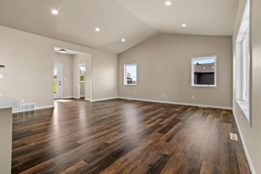 203 Laverne Lane, Colfax, ND 58018