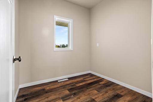 203 Laverne Lane, Colfax, ND 58018