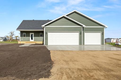203 Laverne Lane, Colfax, ND 58018