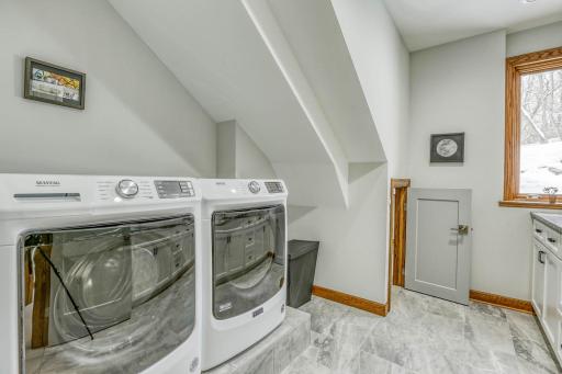 5517 Dickson Road, Minnetonka, MN 55345