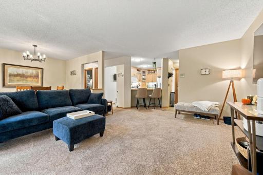15805 26th Avenue N, B, Minneapolis, MN 55447
