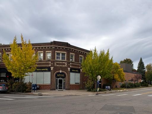 289 Queen Avenue N, Minneapolis, MN 55405