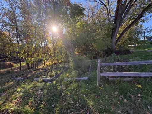 289 Queen Avenue N, Minneapolis, MN 55405