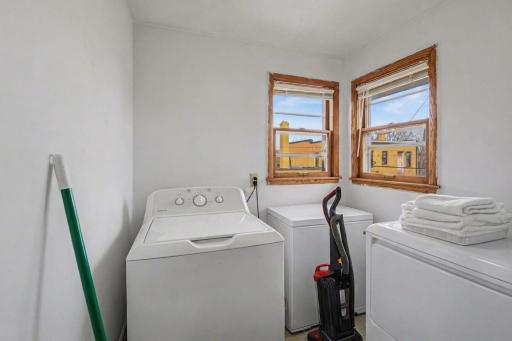 3118 Newton Avenue N, Minneapolis, MN 55411
