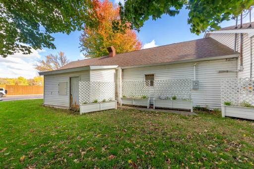 107 Main Street E, Elysian, MN 56028
