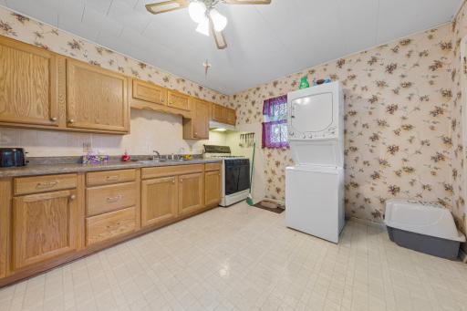 200 Park Avenue NE, Elysian, MN 56028