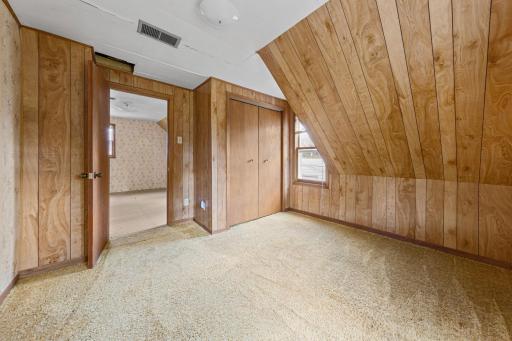 200 Park Avenue NE, Elysian, MN 56028