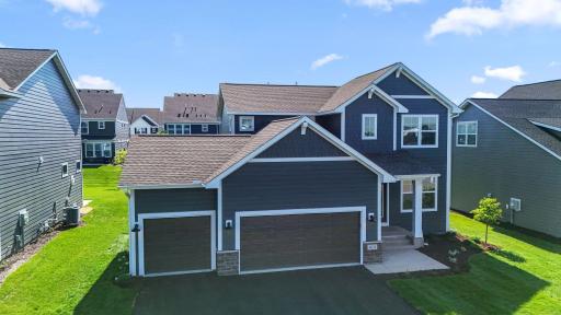 10124 Arrowwood Trail, Woodbury, MN 55129