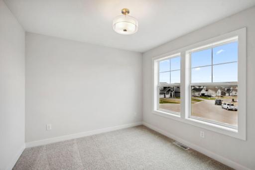 10124 Arrowwood Trail, Woodbury, MN 55129