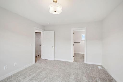 10124 Arrowwood Trail, Woodbury, MN 55129
