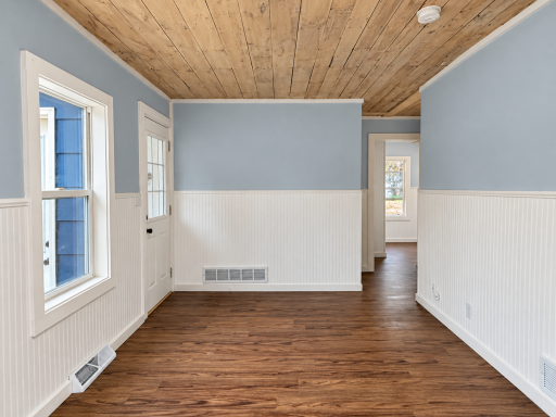 Brightened living room with balanced daylight-9.png