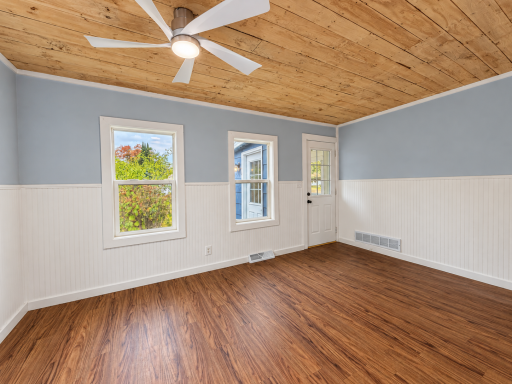 Bright Rustic Living Room With Windows-13.png