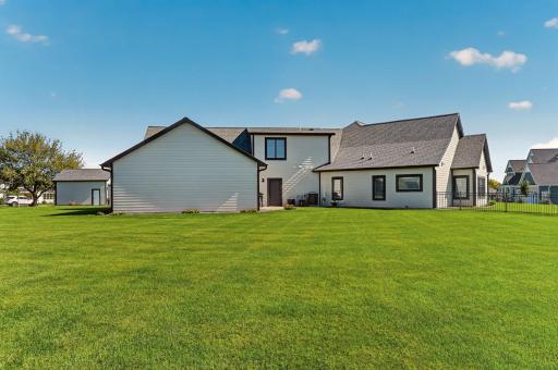 8489 Providence Road NW, Rochester, MN 55901