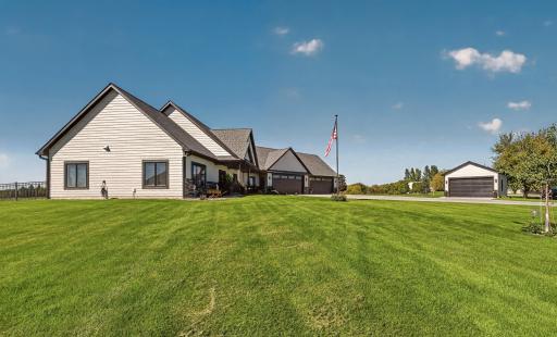 8489 Providence Road NW, Rochester, MN 55901