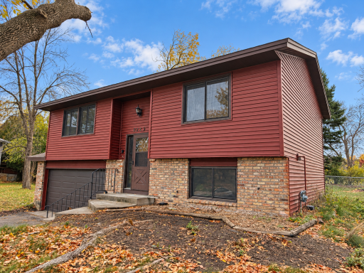 8223 Brunswick Circle N, Brooklyn Park, MN 55443