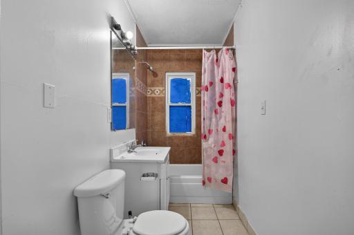 1571 7th Street E, Saint Paul, MN 55106