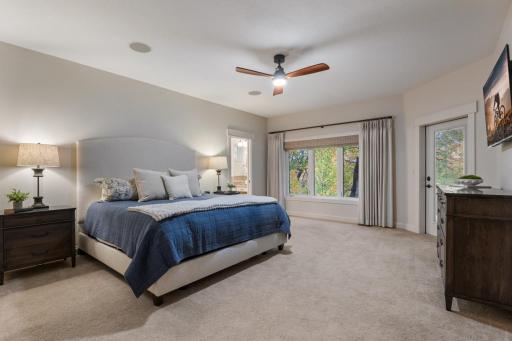 18600 Ridgewood Road, Minnetonka, MN 55391