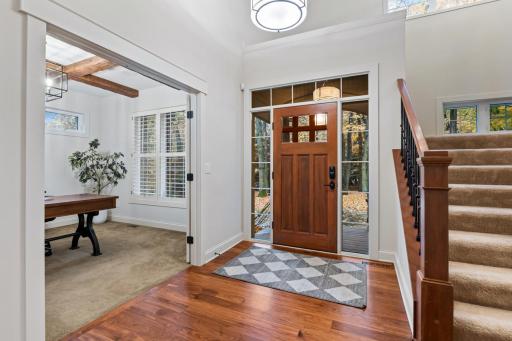 18600 Ridgewood Road, Minnetonka, MN 55391