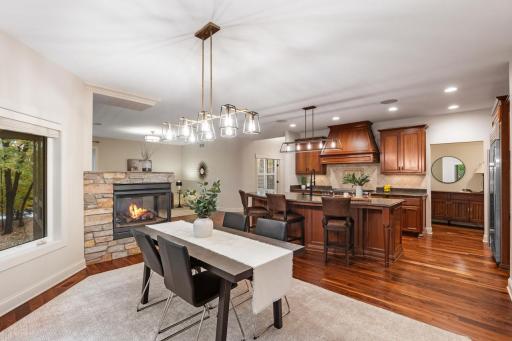 18600 Ridgewood Road, Minnetonka, MN 55391