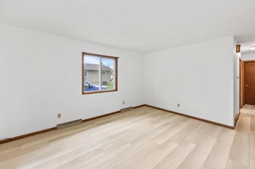 717 25th Avenue N, Saint Cloud, MN 56303