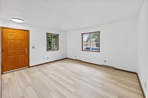 717 25th Avenue N, Saint Cloud, MN 56303