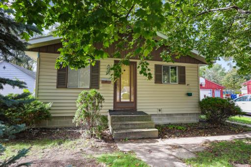 717 25th Avenue N, Saint Cloud, MN 56303