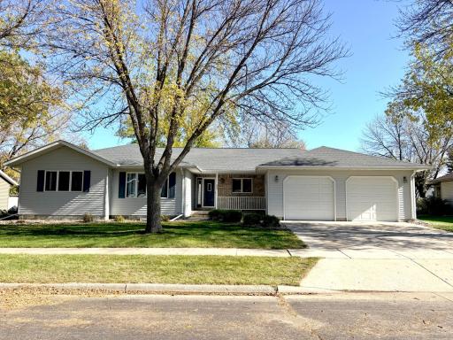 607 Deschepper Street, Marshall, MN 56258